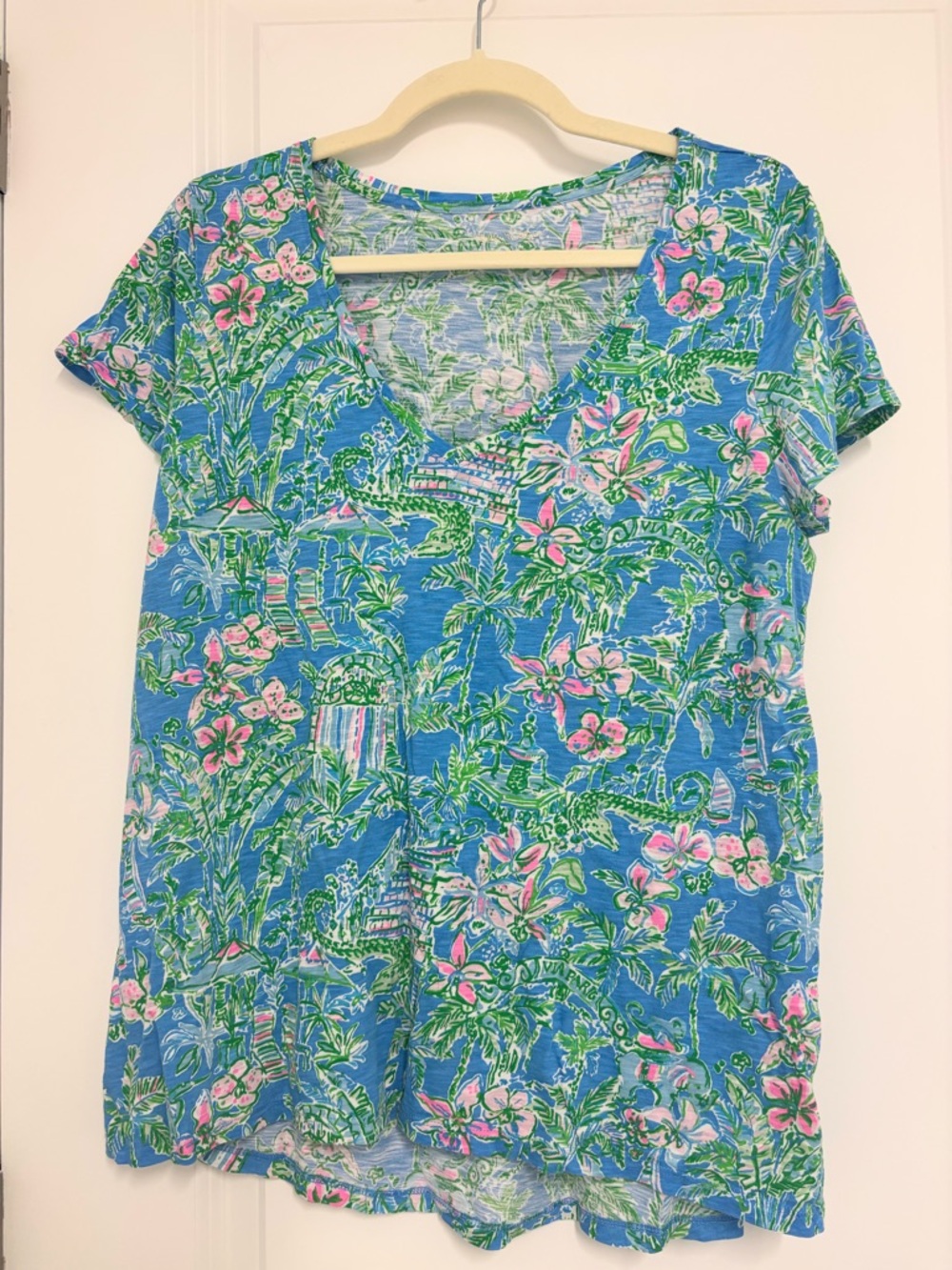 Lilly Pulitzer Etta V-Neck Short Sleeve Top